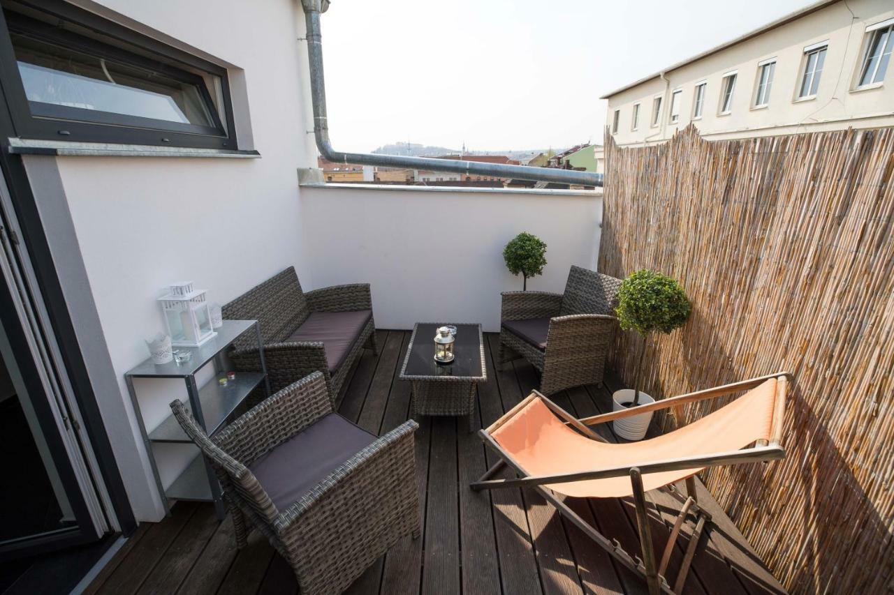 Haas Apartments Downtown With Parking Brno Exterior photo